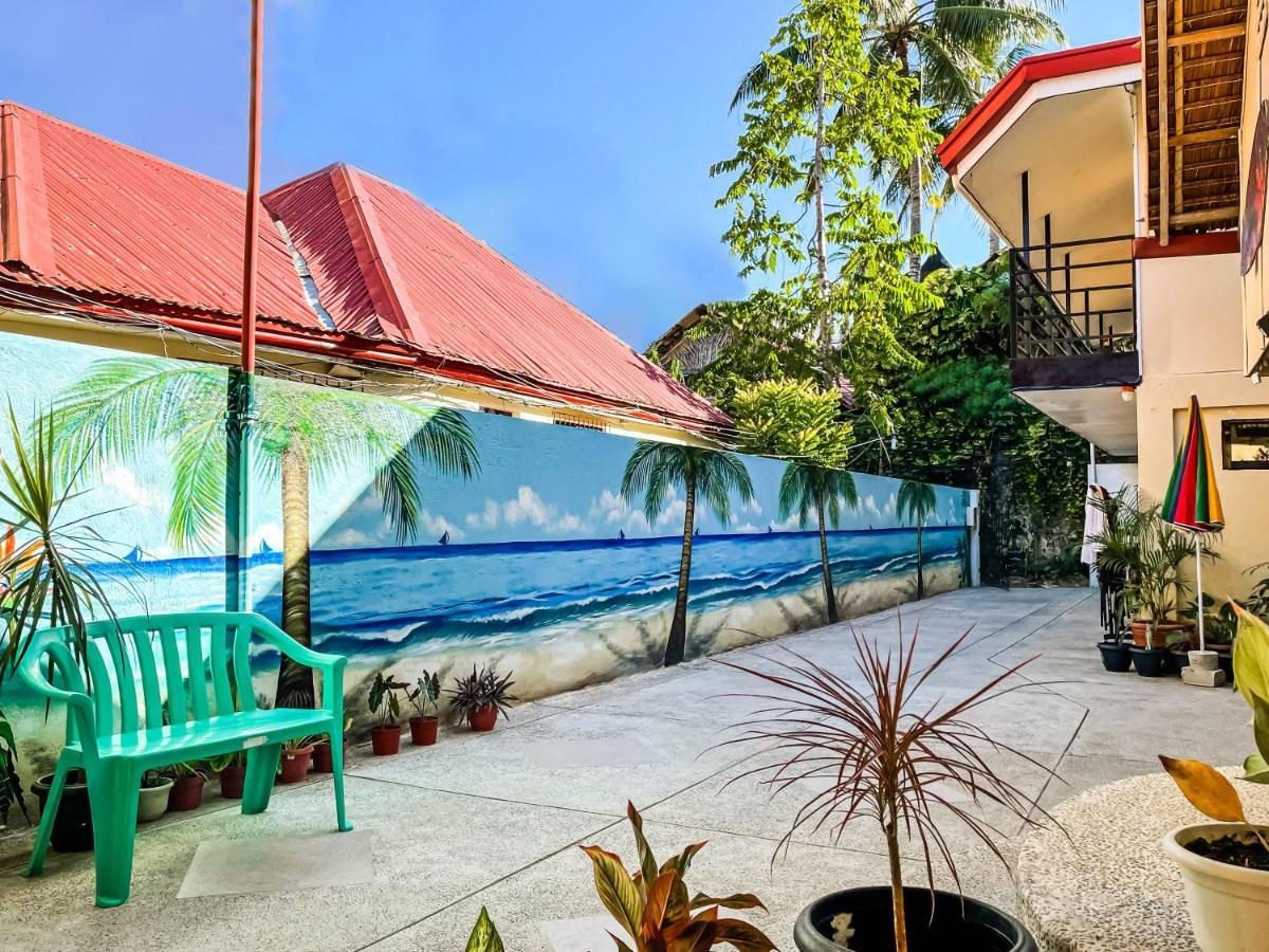White Shamrock Beach Hotel Balabag  Exterior photo